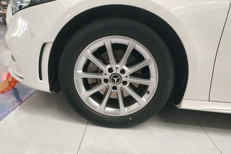 Used Mercedes-Benz A-Class 2021 A 200 L Sport Sedan Dynamic Model