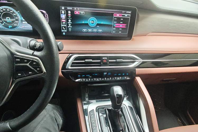 Used Haima 7X 2020 1.6 TGDI Automatic Luxury Model Audio And AC Panel