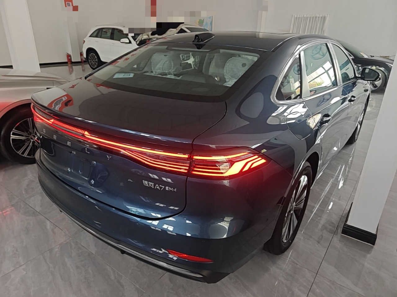 Geely Galaxy A7 2025 Model EM-i 150km Long-Distance Edition — снимка 6