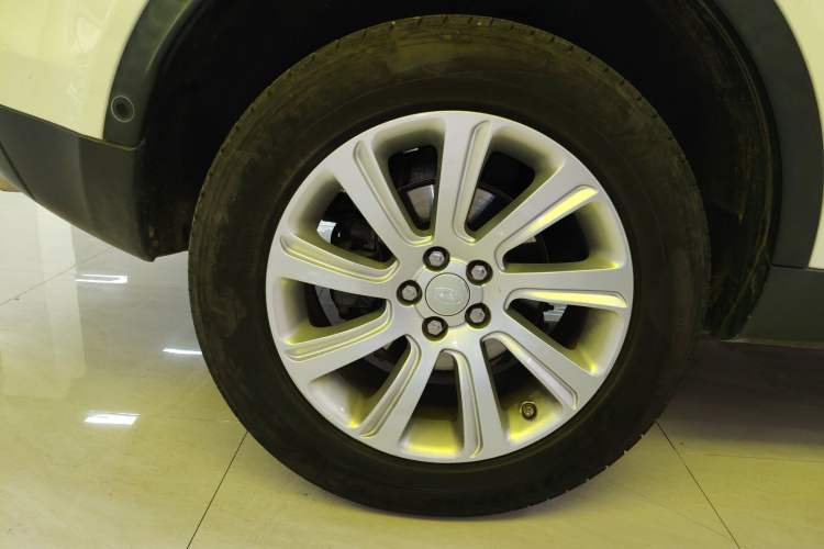 Used Land Rover Discovery Sport 2019 240 PS SE Version China V Standard