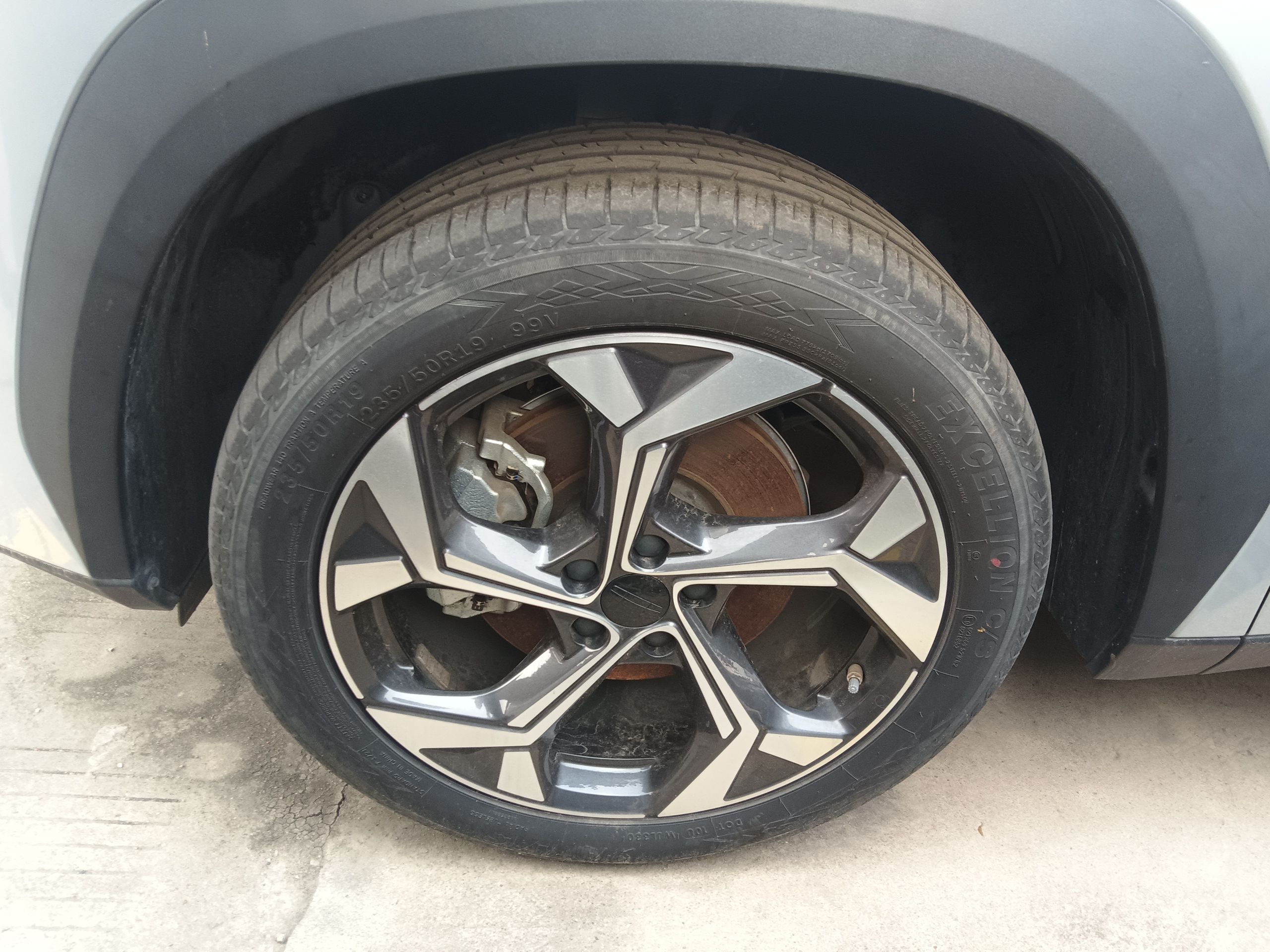 Geely Auto FX11 2023 1.5TD DCT Prestige Edition — снимка 10
