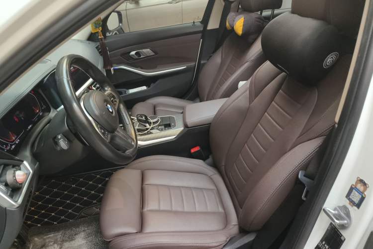 Used BMW 3 Series 2020 Restyled 325i M Sport Night Edition Package Left Front Seat