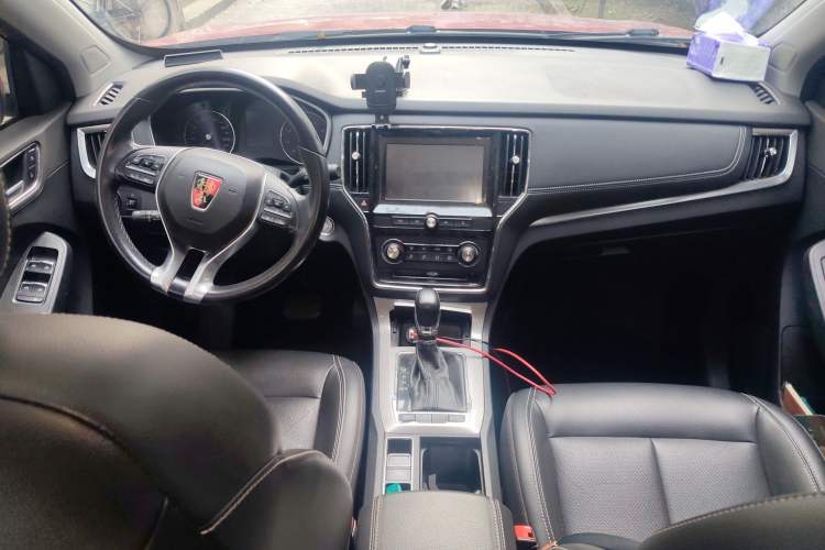 Used Roewe RX5 2016 20T Two-Wheel Drive Automatic Flagship Edition
