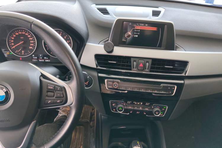 Used BMW X1 2016 sDrive18Li Premium Edition