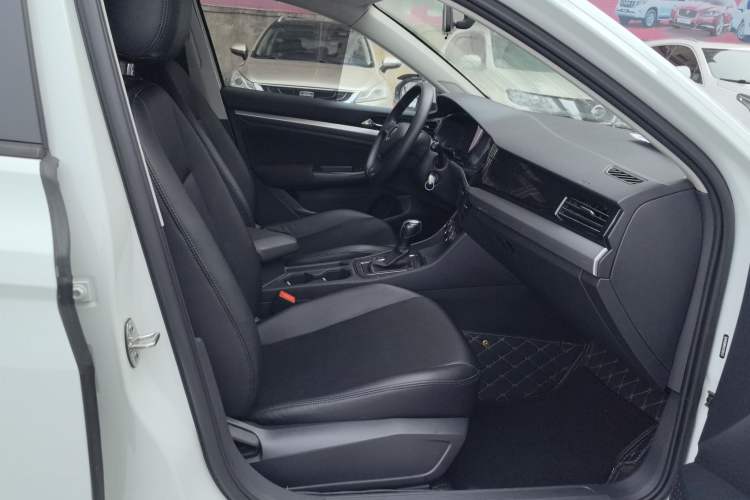 Used Volkswagen Bora 2021 1.5L Automatic Fashionable Smart Connectivity Version