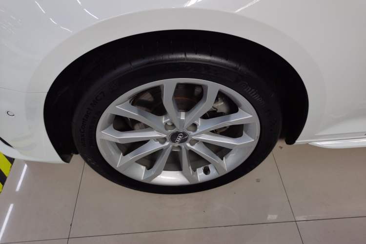 Used Audi A4L 2019 40 TFSI Fashion Edition China VI Emission Standard