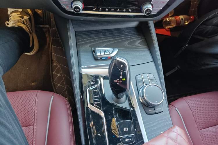 Used BMW 5 Series 2023 530Li Leading Model M Sport Package
