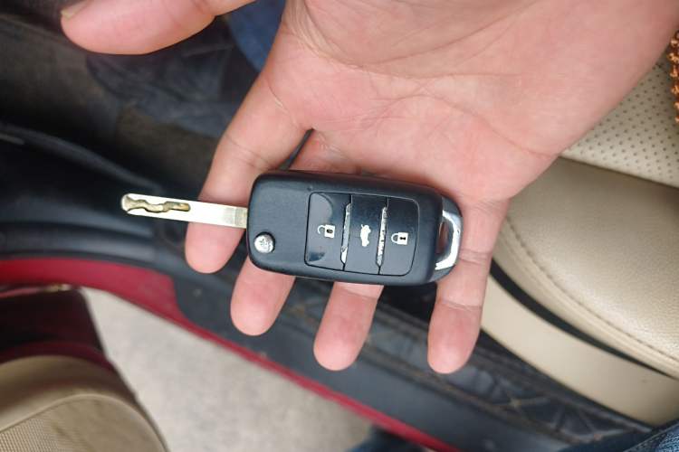 Used CHANGAN Eado 2015 1.6L Manual Luxury Model China V Standard
