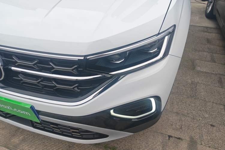 Used Volkswagen Tayron 2025 Zhongxiang Version 330TSI Left Front Headlight