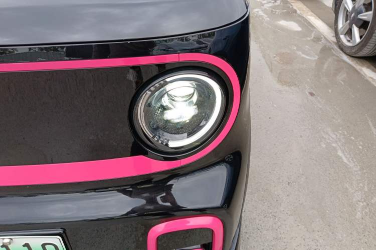 Used Geely Galaxy Panda 2025 210km Panda Kart Left Front Headlight