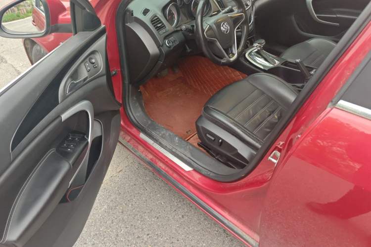 Used Buick Regal 2014 1.6T Fashionable Tech Edition
