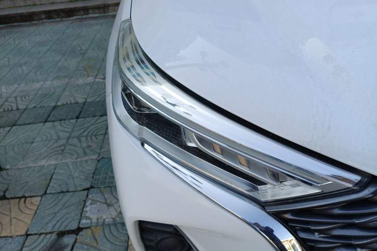 Used Haval M6 2021 PLUS 1.5T DCT Elite Smart Connectivity Model
