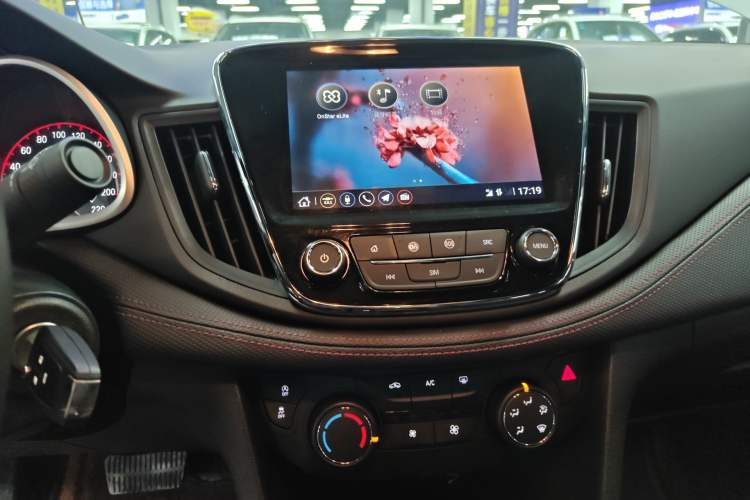 Used Chevrolet Monza 2020 Light Hybrid RS 330T Automatic Comfort Edition
