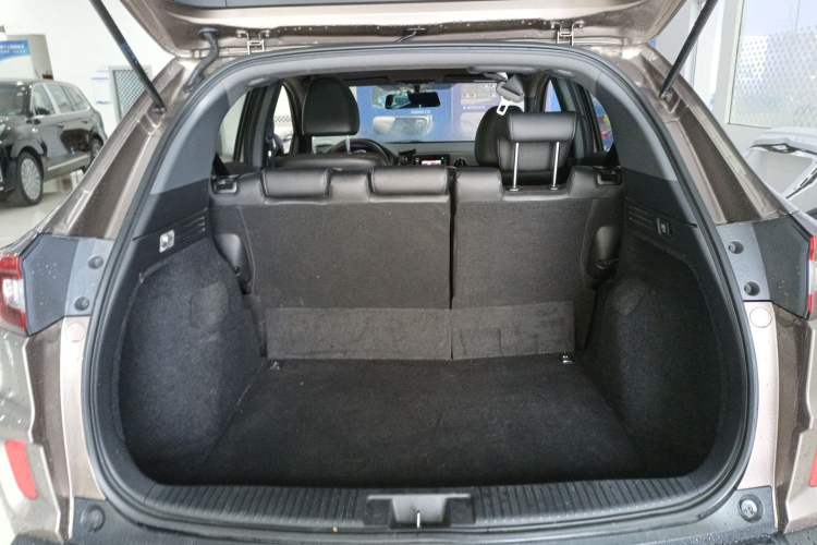 Used Honda XR-V 2017 1.8L EXi CVT Comfort Version Trunk