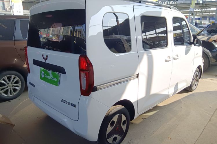 Used Wuling Zhiguang New Energy 2025 Model 305km Ambitious Edition