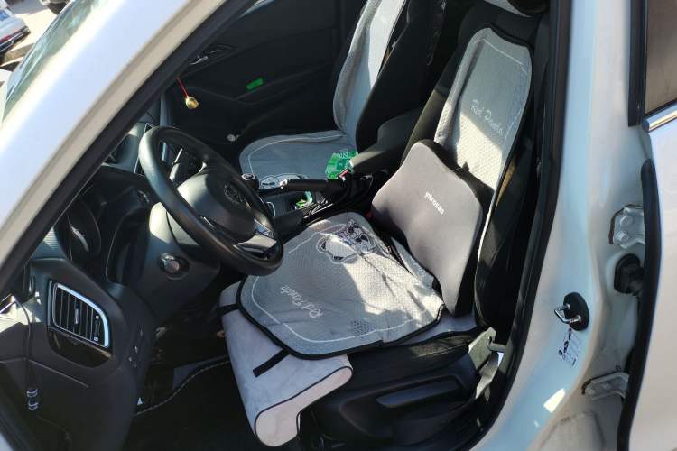 Used Mazda 3 Axela 2016 Sedan 1.5L Manual Comfort Model