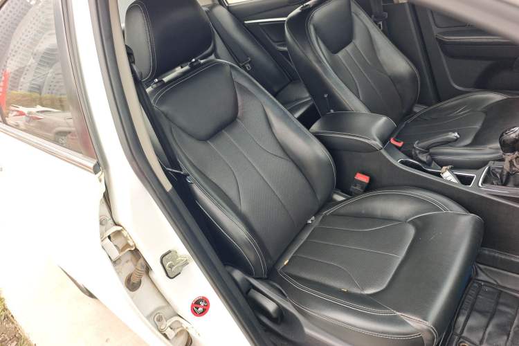 Used Geely Auto Emgrand 2016 Sedan 1.5L Manual Upward Edition
