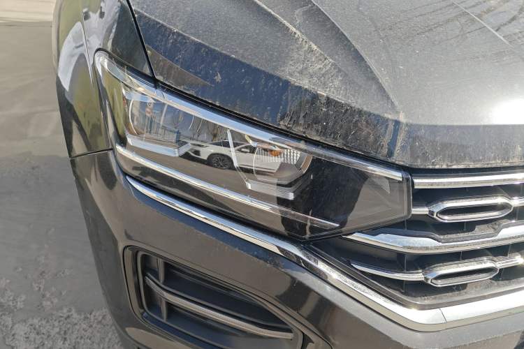 Used Volkswagen Tayron 2021 280TSI Two-Wheel Drive Luxury Smart Connectivity Version