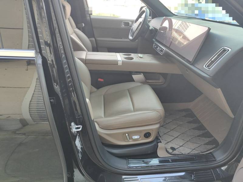 Used Li Auto L6 2025 Pro Smart Refresh Edition — 24