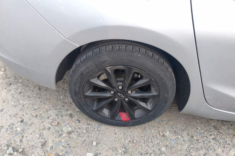 Used Chevrolet Cruze 2018 Redline 320 Automatic Pioneer Edition
