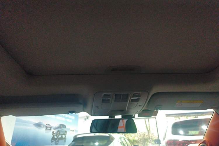 Used Chevrolet Malibu 2017 1.5T Automatic Luxury Edition Headliner