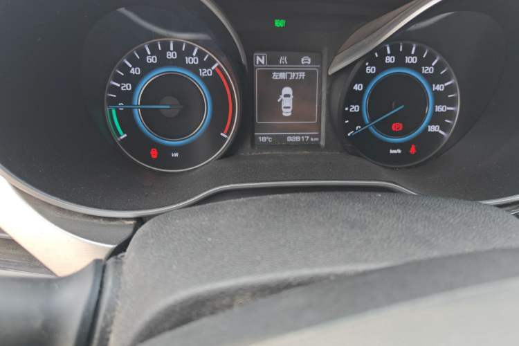 Used Changan Eado New Energy 2022 EV460 Smart Ride-Hailing Edition – Lithium Iron Phosphate