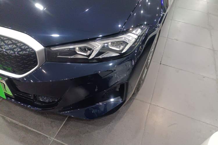 Used BMW i3 2025 eDrive 35 L
