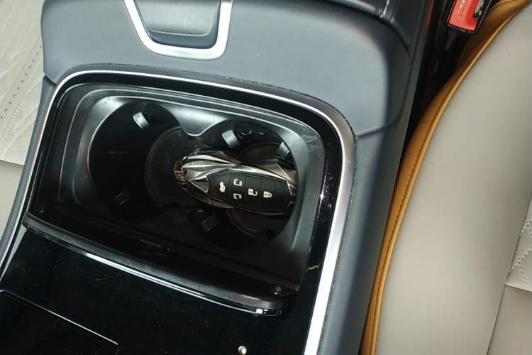 Used GAC Trumpchi M8 2021 Lingxiu Series 390T Deluxe Edition