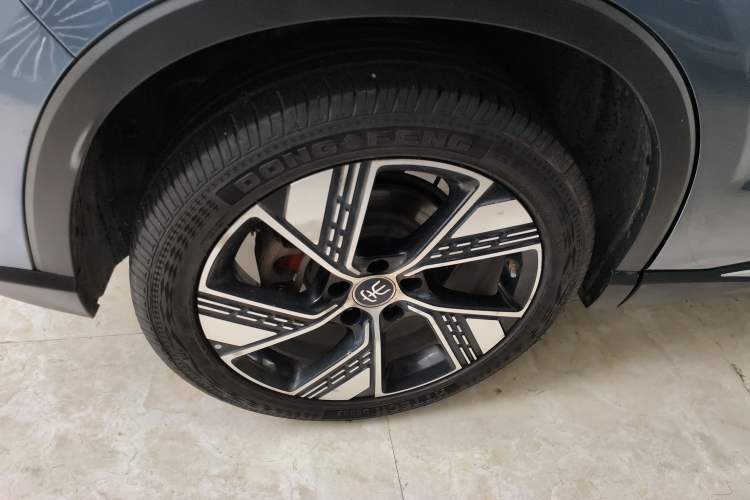 Used BYD Song Pro New Energy 2024 HONOR Edition DM-i 110KM Excellence Model Right Rear Wheel Hub