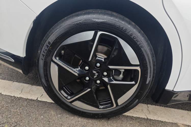 Used Wuling Xingguang 2023 150 Advanced Edition
