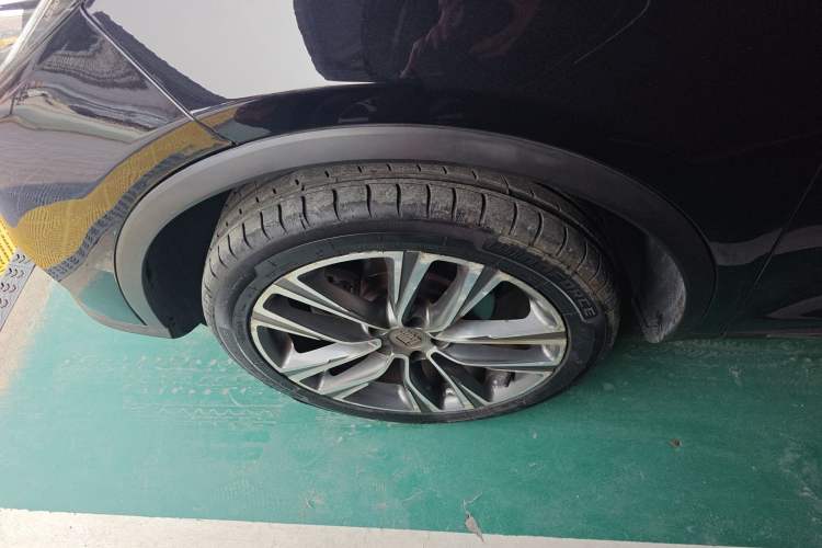 Used BYD Tang 2018 2.0T Automatic Smart Connect Prestige 7-Seater China V Standard