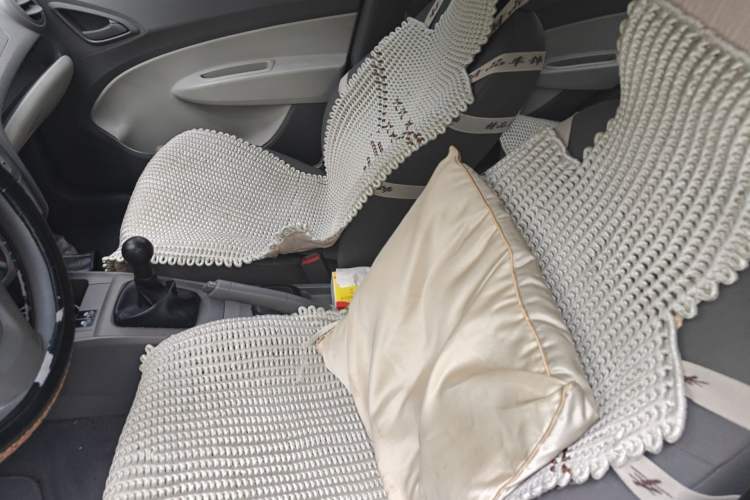 Used Chevrolet Sail 2010 Sedan 1.4L Manual Ideal Edition
