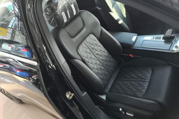 Used Audi A6L 2026 45 TFSI Prestige Dynamic Edition
