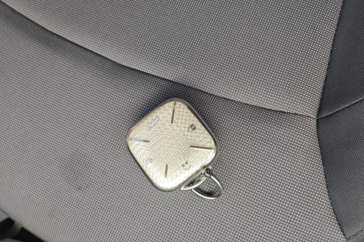 Used CHANGAN NEVO Lumin 2025 205 km Xiangqin Version
