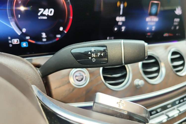 Used Mercedes-Benz E-Class 2021 Facelift E 260 L