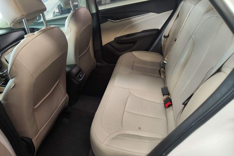 Used Buick GT 2018 15T Dual-Clutch Elite Model China V Standard