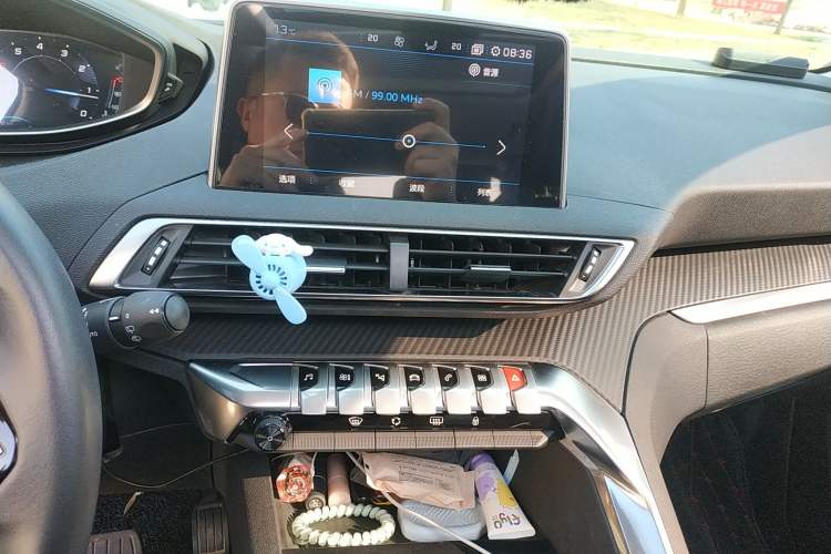 Used Peugeot 5008 2017 350THP 7-Seater Elite Edition
