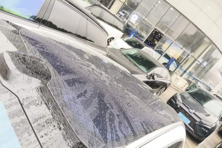 Used Nio ET5T 2024 75kWh Touring Roof