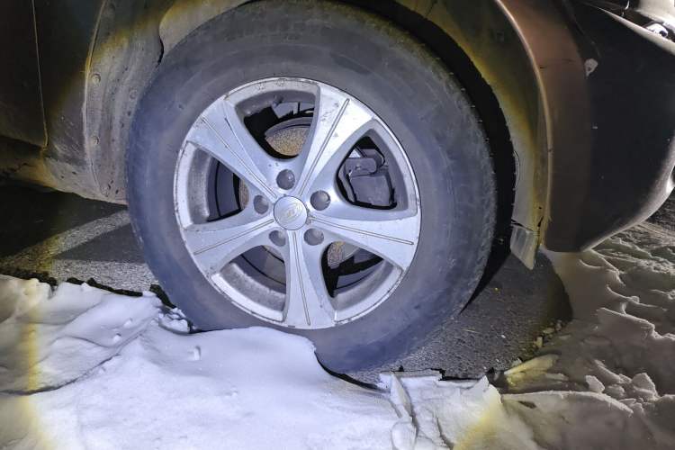 Used Jonway A380 2010 1.6L Manual 3-Door Standard Edition Right Front Wheel Hub