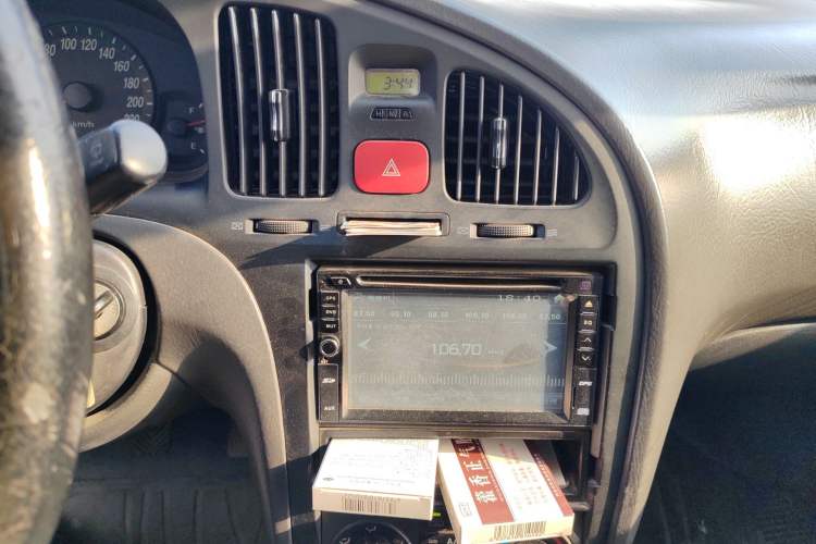 Used Hyundai Elantra 2012 1.6L Manual CNG Dual-Fuel Version