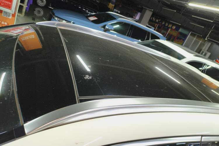 Used Mercedes-Benz GLC 2022 GLC 260 L 4MATIC Luxury Model Roof