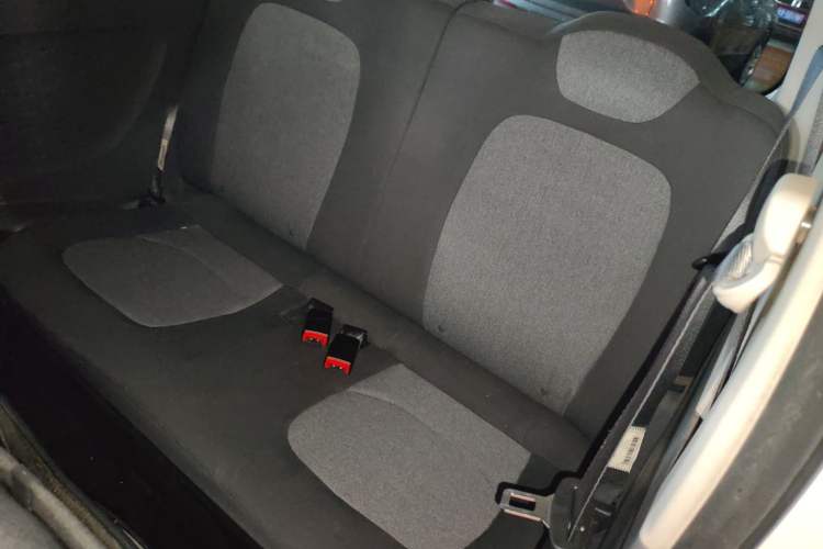 Used Wuling Hongguang MINIEV 2022 Macaron Premium Model – Lithium Iron Phosphate