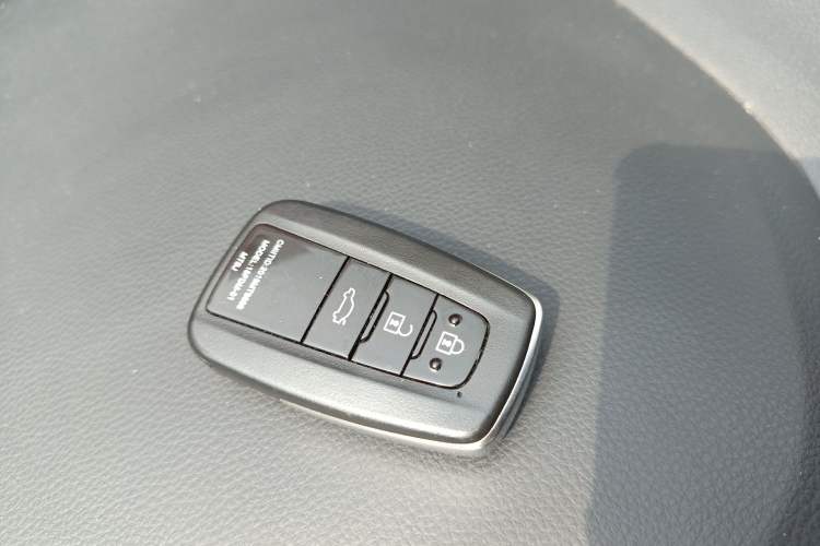 Used Toyota FRONTLANDER 2024 2.0L CVT Elite Edition