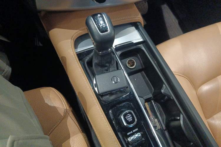 Used Volvo XC90 2018 T6 Zhiyi Edition 5-seater
