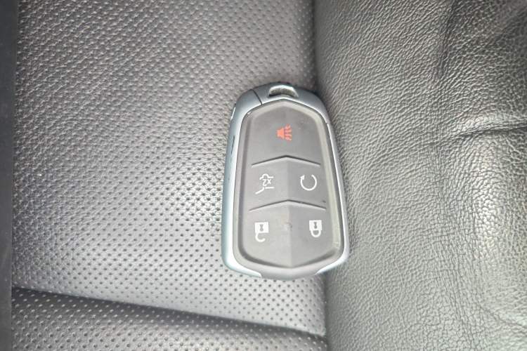 Used Cadillac XT5 2020 28T Luxury Version