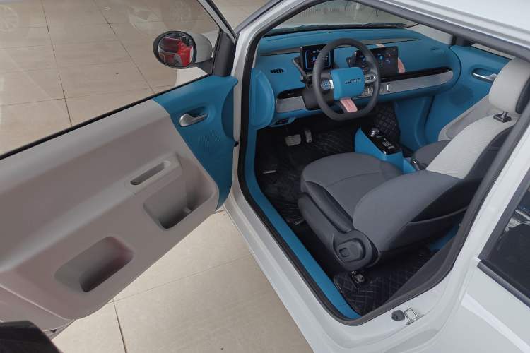 Used CHANGAN NEVO Lumin 2022 301km Honey-Sweet Version