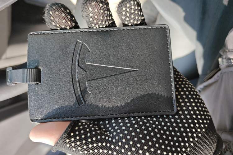 Used Tesla Model Y 2022 Revised Version Long-Range All-Wheel Drive Vehicle Key