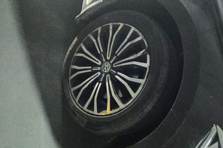 Used Volkswagen Phideon 2018 Revised Version 380TSI Two-Wheel Drive Business Edition