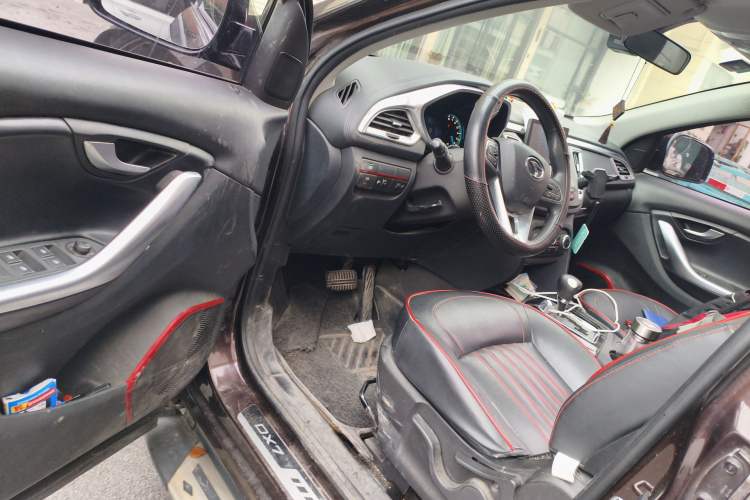 Used Soueast DX7 2016 1.5T Automatic Glory Edition