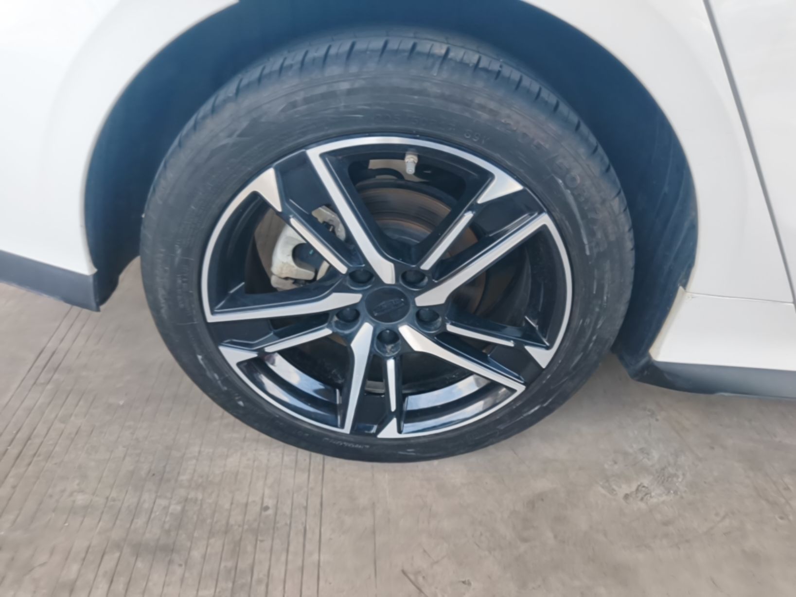 Geely Auto Binray 2022 Binrui COOL 1.5T DCT Electric Edition — снимка 8